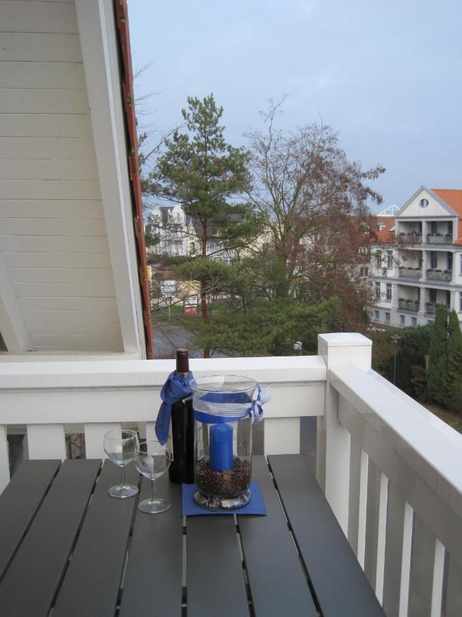 Ferienwohnungen Am Rosenhof Kuhlungsborn Ruang foto